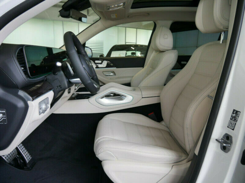 Mercedes GLS 580 4matic AMG | předváděcí luxusní SUV | benzín V8 511 koní | maximální výbava | nákup online | super cena | autoibuy.com